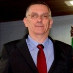 AUGUSTO CESAR FIALHO WANDERLEY